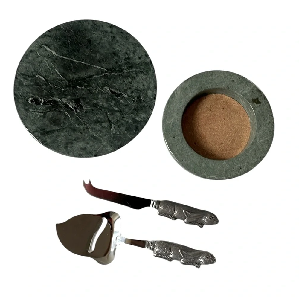 Arthur‎ Court marble wine bottle coaster & cheese plate w/ rabbit cheese cutters